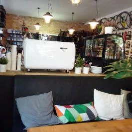 Mesterbike + Coffee Project Budapest - Belső