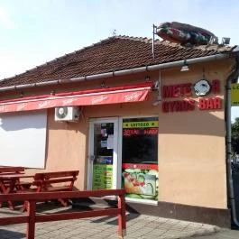 Meteor Gyros Bár Nyíregyháza - Külső kép