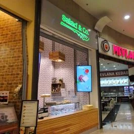 Mevlana Kebab - Corvin Plaza Budapest - Külső kép