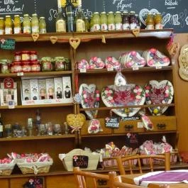 Mézeskalács Kávézó, Budapest - Belső