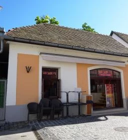 Mickey's Chicken & Burger