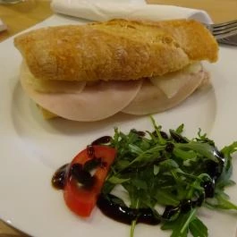 Miegymás Cafe & More Budapest - Étel/ital