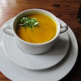 Mili Gasztronómia Budapest - Étel/ital