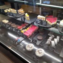 Mimóza Cukrászda, Vác - Étel/ital