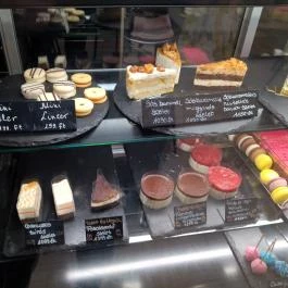 Mimóza Cukrászda, Vác - Étel/ital