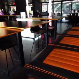 Mini Bar Budapest, Budapest - Belső