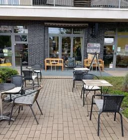 MiNi Kávézó és Teaház