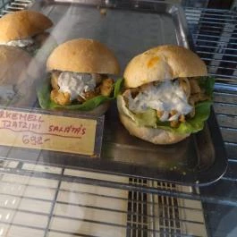 Minőségi Cukrászsütemény - Lehel Csarnok Budapest - Étel/ital