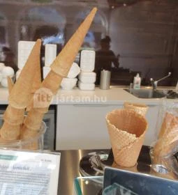 Minus 11 - Máriaremete