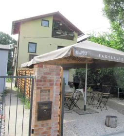 Minus11 - Római-part