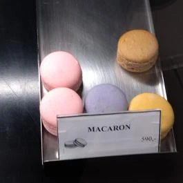 Mirgitta Cukrászda, Vác - Étel/ital