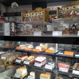 Mirgitta Cukrászda, Vác - Étel/ital