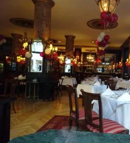 Café Astoria Restaurant