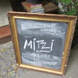 Mitzi. - Kortárs Kávéház & Bár Budapest - Egyéb