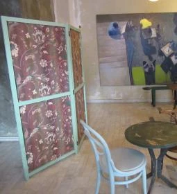 Mitzi. - Kortárs Kávéház & Bár