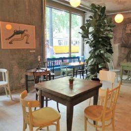 Mitzi. - Kortárs Kávéház & Bár Budapest - Belső