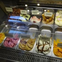 Mix-R Cukrászda, Kávéház & Fagyizó Budapest - Étel/ital