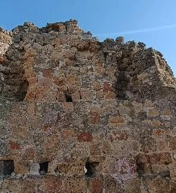 Mizseszék - Pusztatemplom romjai