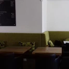 Mjam Szentendre - Belső