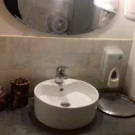 Mjam Szentendre - Mosdó