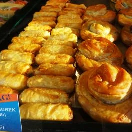 Mlinar Pékség - Madách Imre tér Budapest - Étel/ital