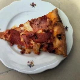 MOB Pizza - Monostori út Budapest - Étel/ital