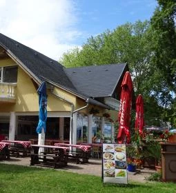 Mocca Caffe & Fast Food