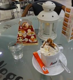 Mocca Negro - World Mall