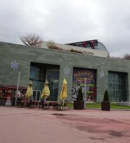 Mocca Negro - World Mall