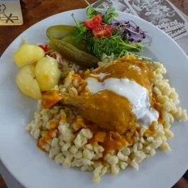 Mókus Sörkert - Étterem & Terasz Budapest - Étel/ital