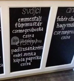 Mókusch Café & Deli