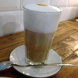 Mókusch Café & Deli Budapest - Étel/ital