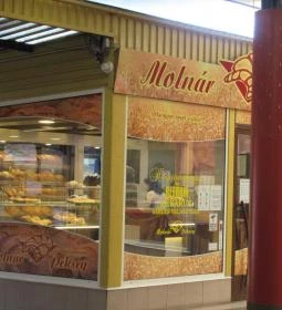 Molnár Pékség - Köztársaság tér