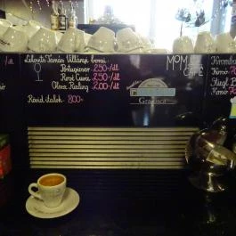 MOM Café Budapest - Belső