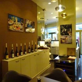 Mon Amie Kávézó, Cukrászda & Borbár Budapest - Belső