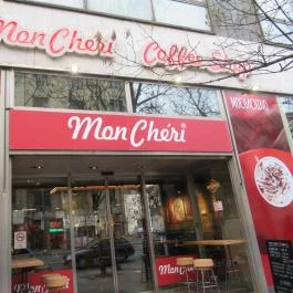 Mon Chéri Coffee Shop Budapest - Külső kép