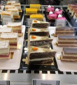 Mon Crémi Kávézó - Corvin Plaza