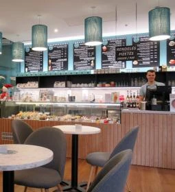 Mon Crémi Kávézó - Corvin Plaza