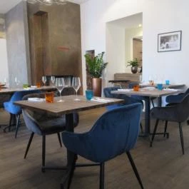 Mona Bar & Restaurant Budapest - Belső