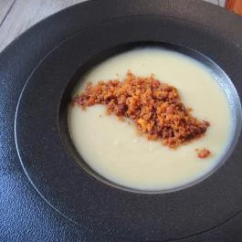 Mona Bar & Restaurant Budapest - Étel/ital