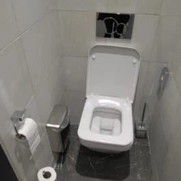 Mona Bar & Restaurant Budapest - Mosdó