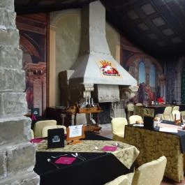 Habsburg Étterem Bikal - Belső