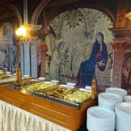 Habsburg Étterem Bikal - Belső