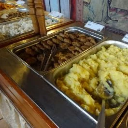 Habsburg Étterem Bikal - Étel/ital