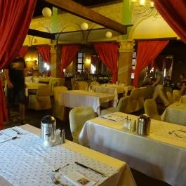 Habsburg Étterem Bikal - Belső