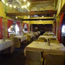 Habsburg Étterem Bikal - Belső