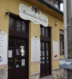 Monarchia Rétesház (Budakeszi)