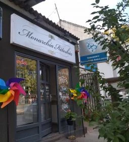 Monarchia Rétesház - Hűvösvölgy