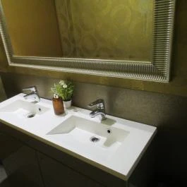 Monkey Bistro Budapest - Mosdó