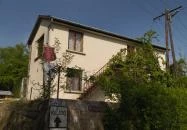 Monori Pincefalu Monor